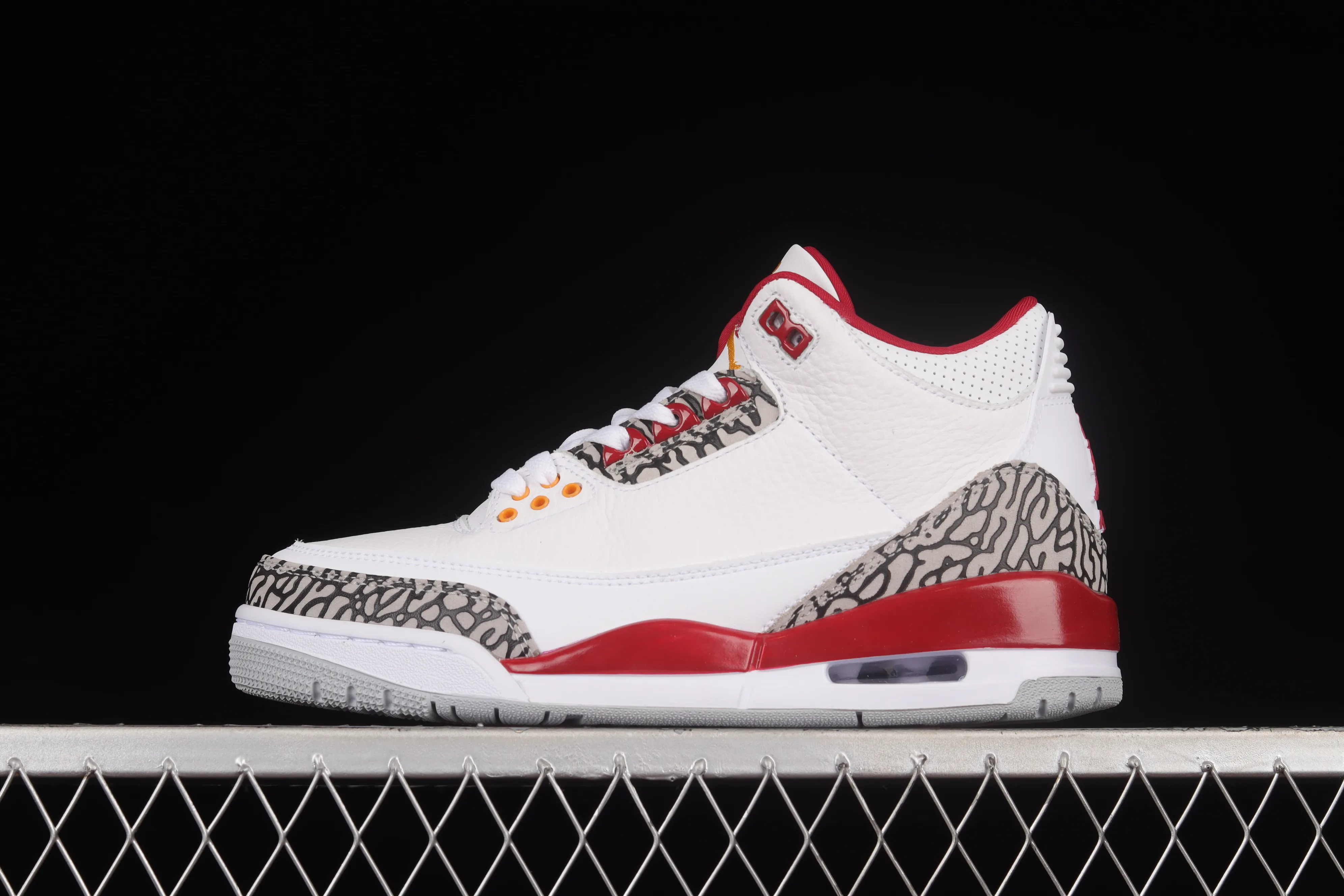 All categories Air Jordan Jordan series basketball shoes Air Jordan 3 pure original version Air Jordan 3 SE "Denim" AJ3 Joe 3 White Peacock CT8532-126
